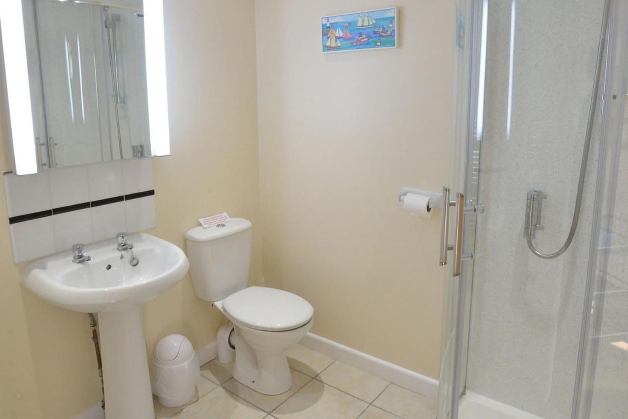 Sandy Bay Apartment, St Ives Bay, Hayle Exteriör bild